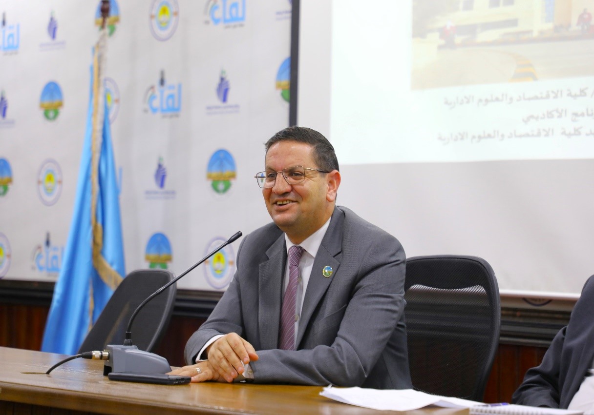 لقاء عميد كلية الاقتصاد والعلوم الادارية مع أعضاء هيئة التدريس  ( 30/09/2026) 