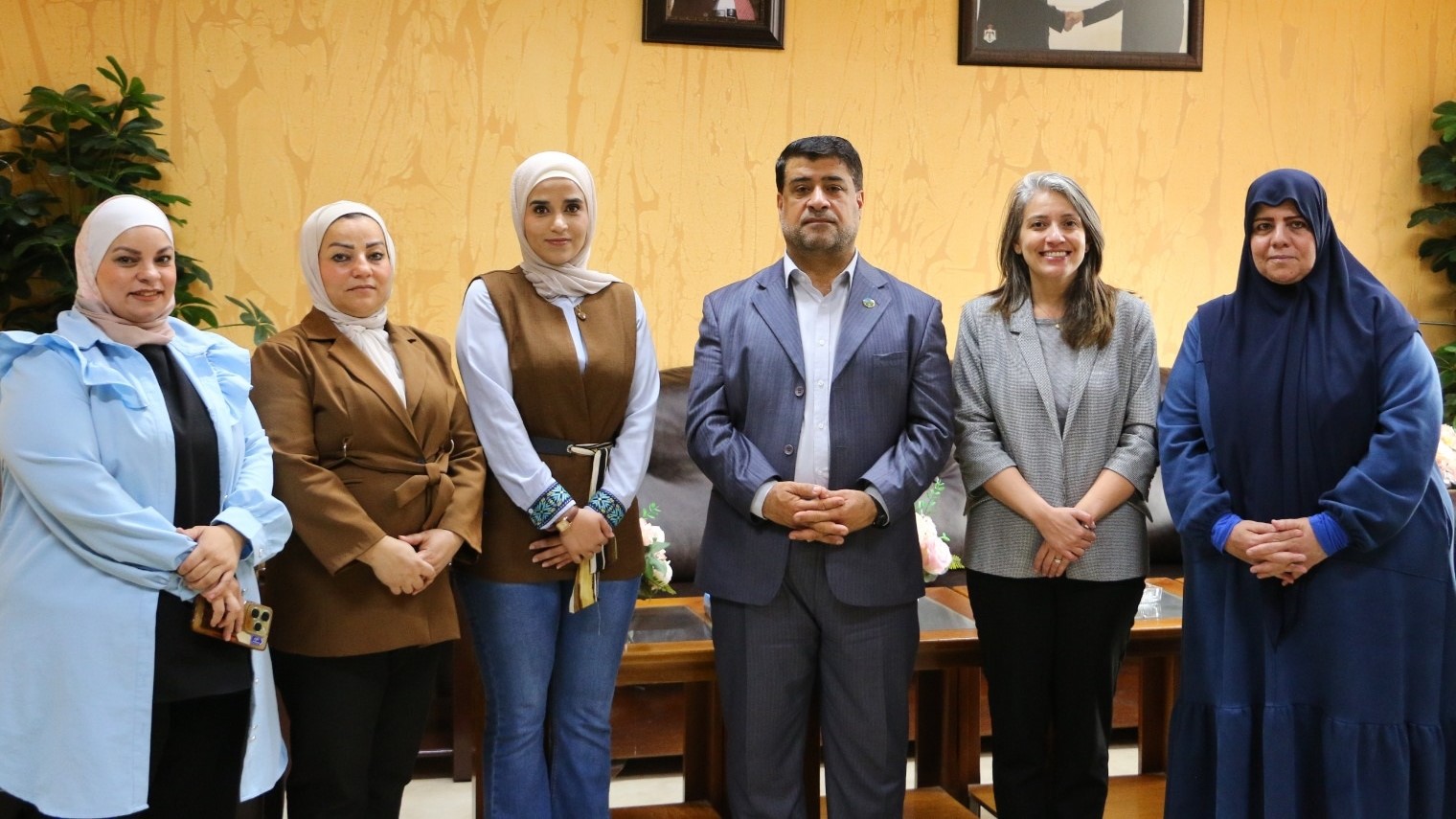 جامعة الزرقاء تنظم ورشة تعريفية بمنصة المعرفة الإلكترونية "دربي"