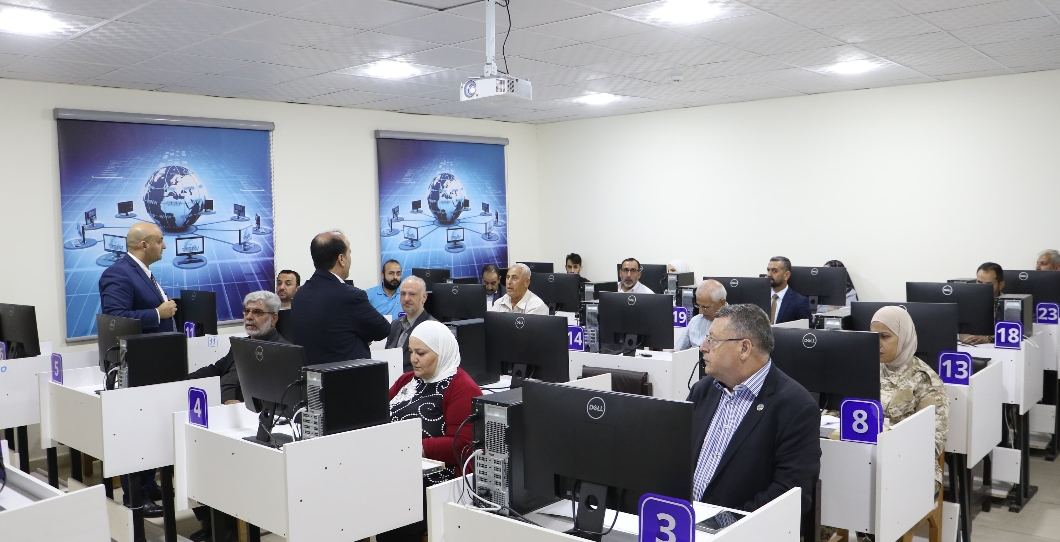 جامعة الزرقاء تفتتح دورة تطوير المحتوى الرقمي التفاعلي